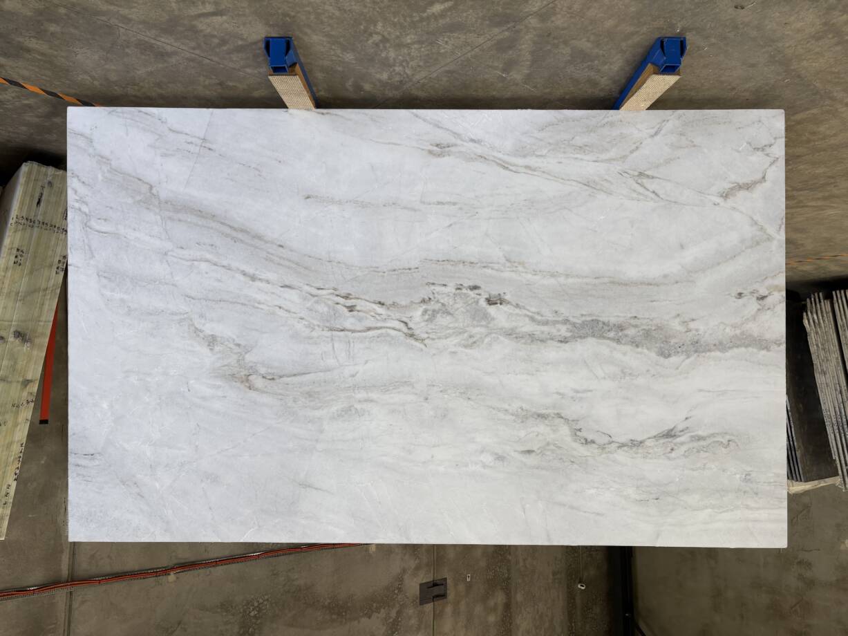 BIanco Oro Honed